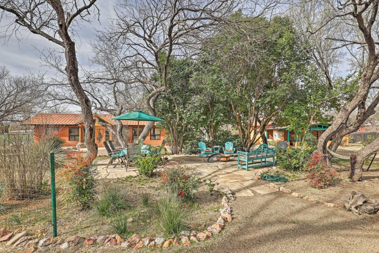 Casa Paloma 1 - Artsy Studio With Hot Tub Access! Patagonia Luaran gambar
