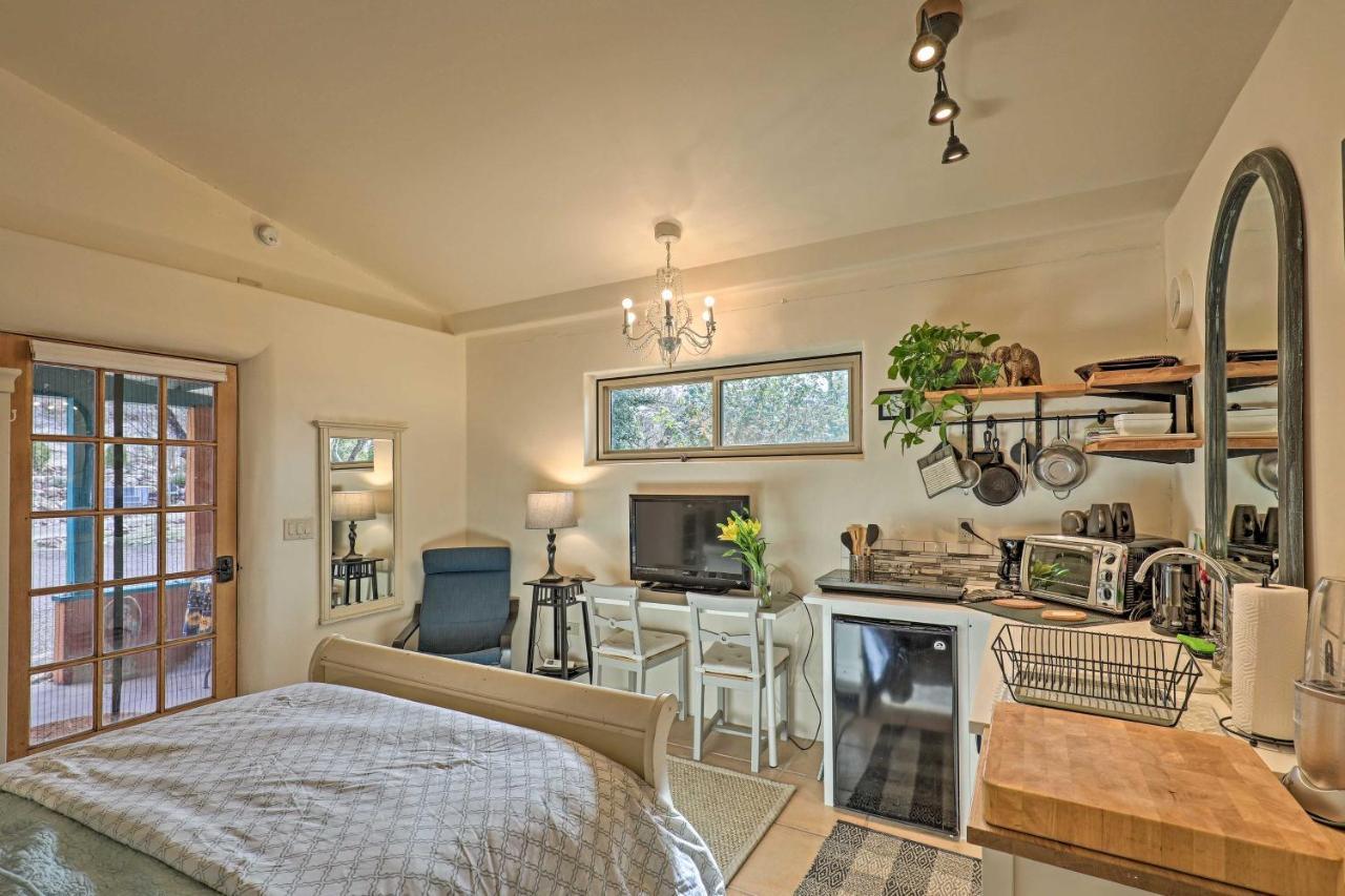 Casa Paloma 1 - Artsy Studio With Hot Tub Access! Patagonia Luaran gambar